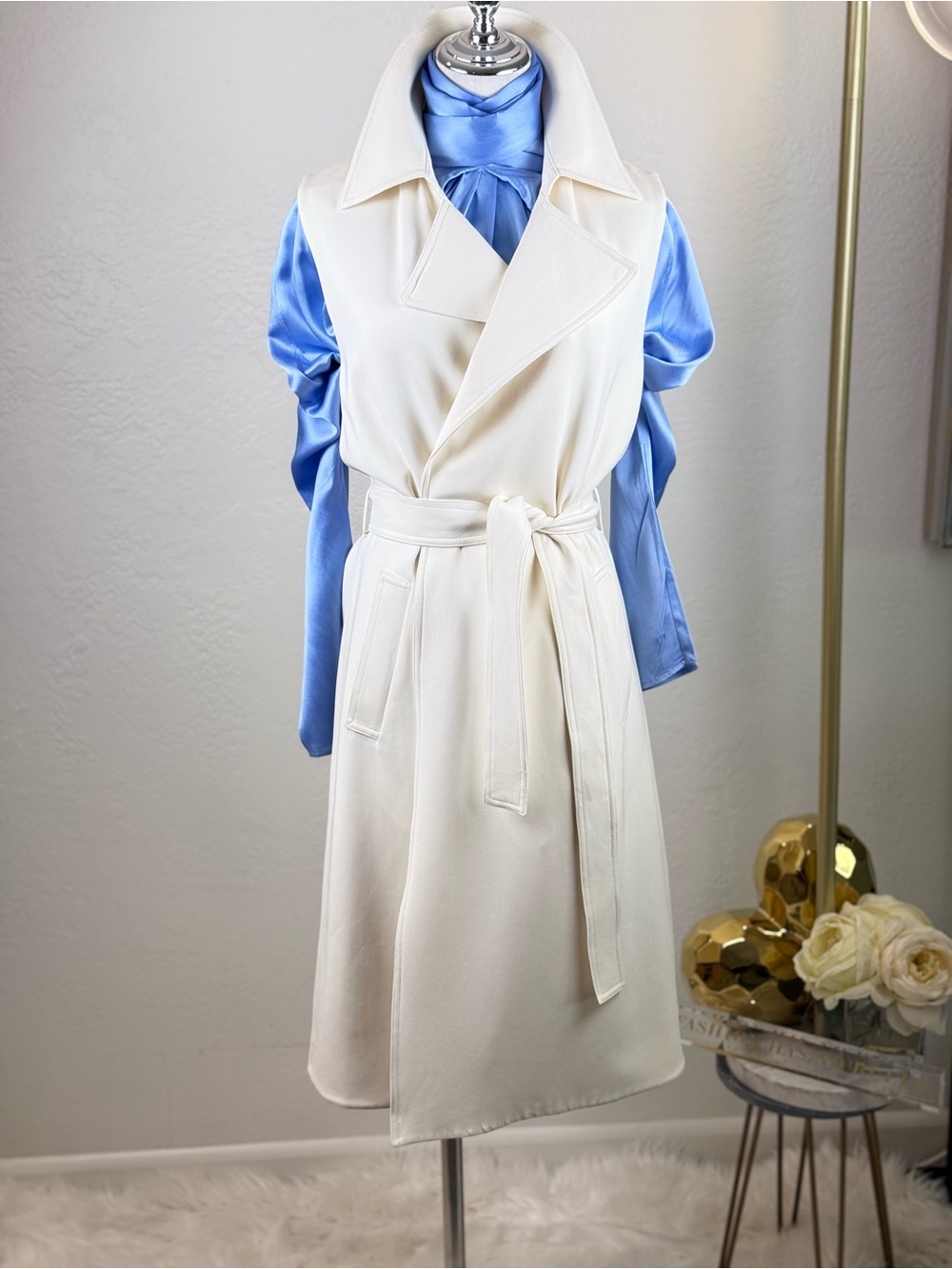 CLASSIC Theory Oak Lane Admiral Crepe Sleeveless Trench Coat Duster Cream Sz:S - Picture 9 of 11